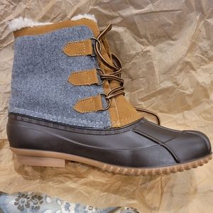 Rutherford Duck Boots